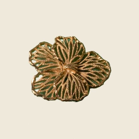 Vintage Crown Trifari Pansy Brooch - Picture 2 of 5